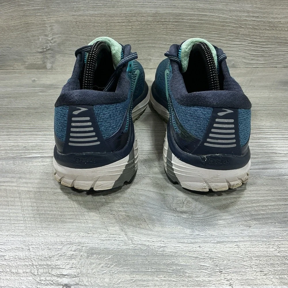 Brooks Adrenaline GTS 18 Womens Size 9.5B Teal Blue Lace-Up Sneakers 1202681B495